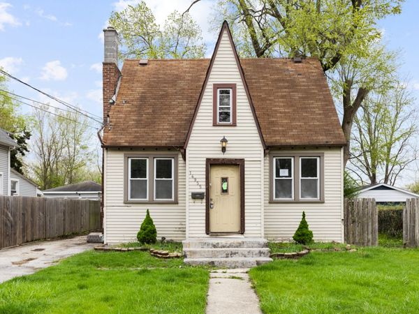 14955 Riverside Drive, South Holland, IL 60473