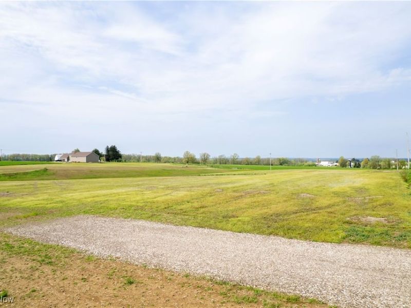 Angling, Wooster, OH 44691 Photo 7