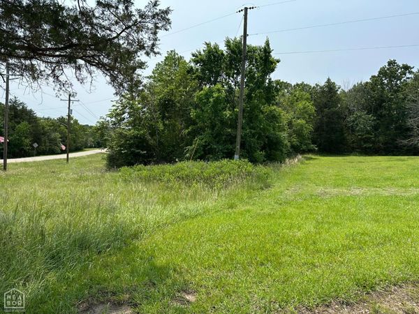 1 Diamond Boulevard, Diamond, AR 72630