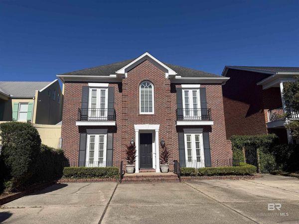3972 Wimbledon Park, Mobile, AL 36608