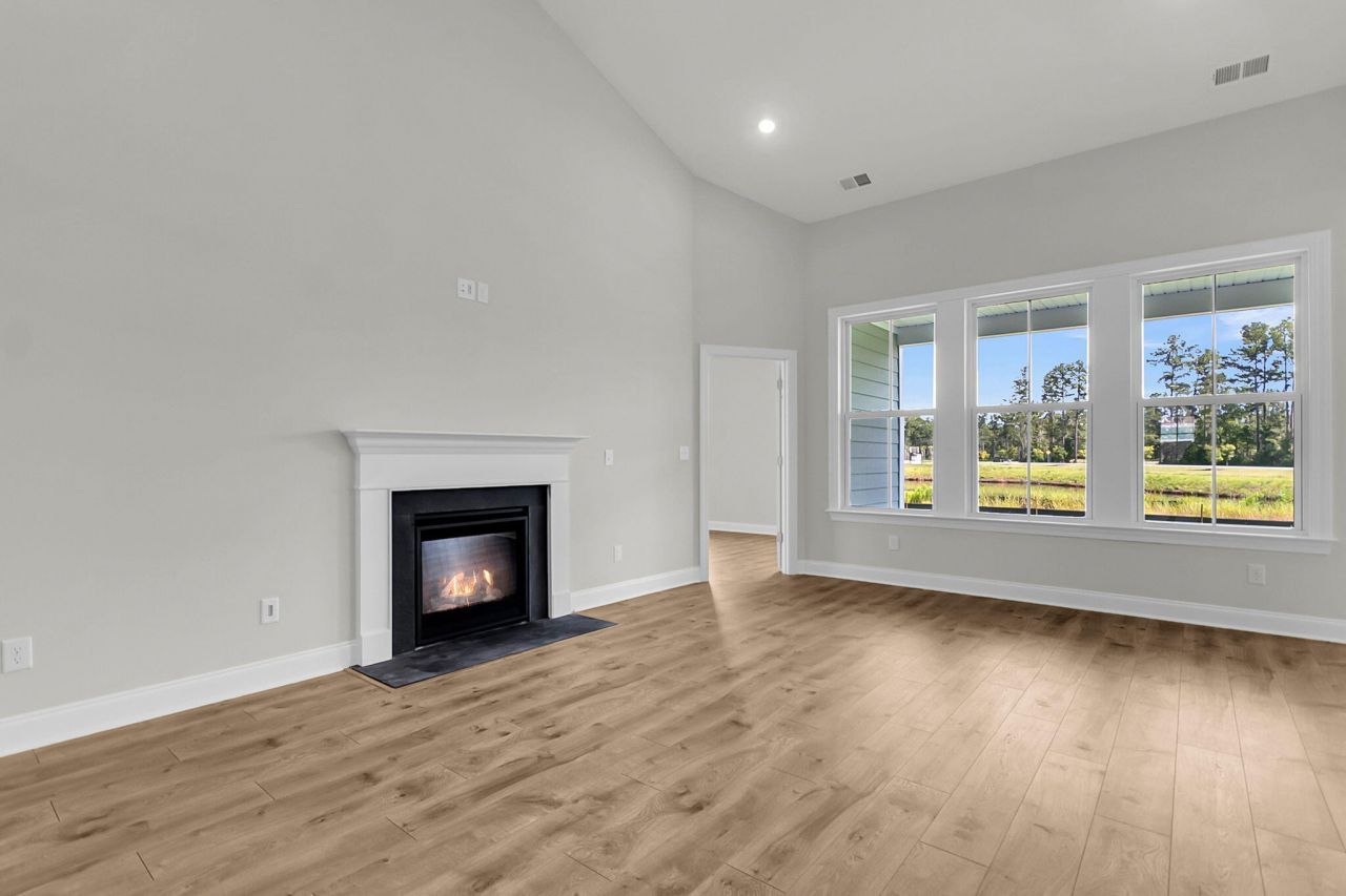 753 Maynard Lane Photo 13