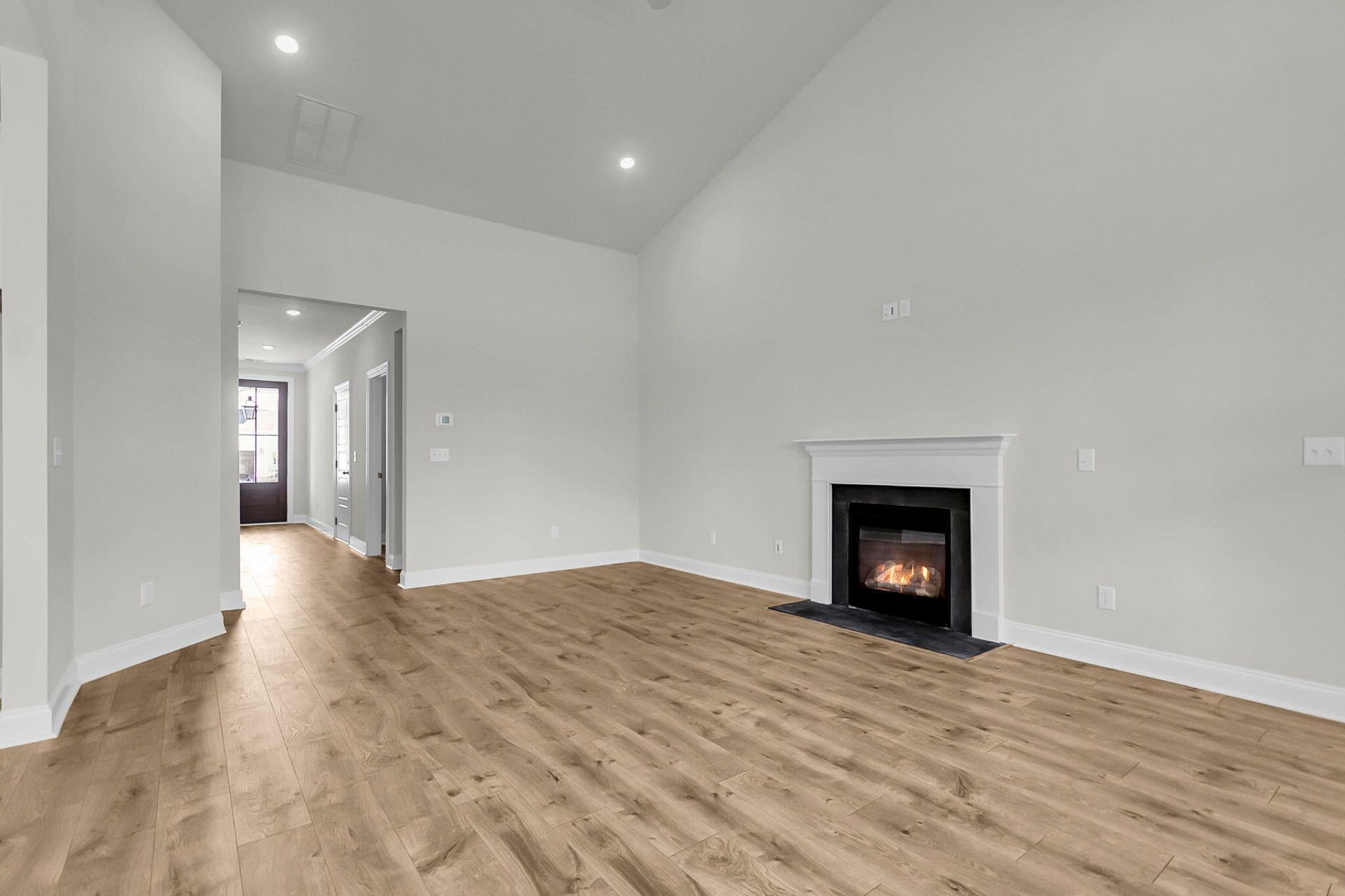 753 Maynard Lane Photo 14