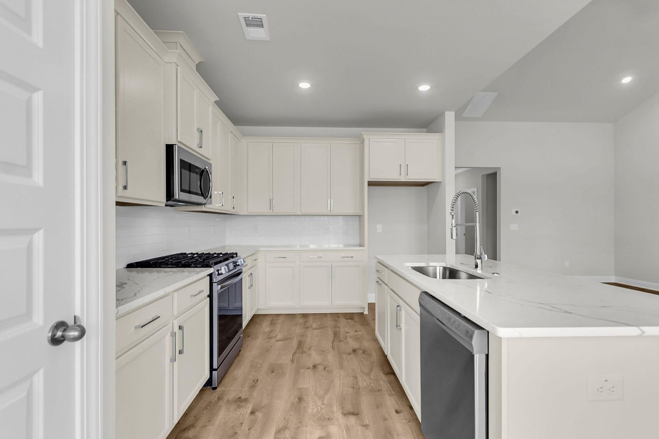 753 Maynard Lane Photo 19