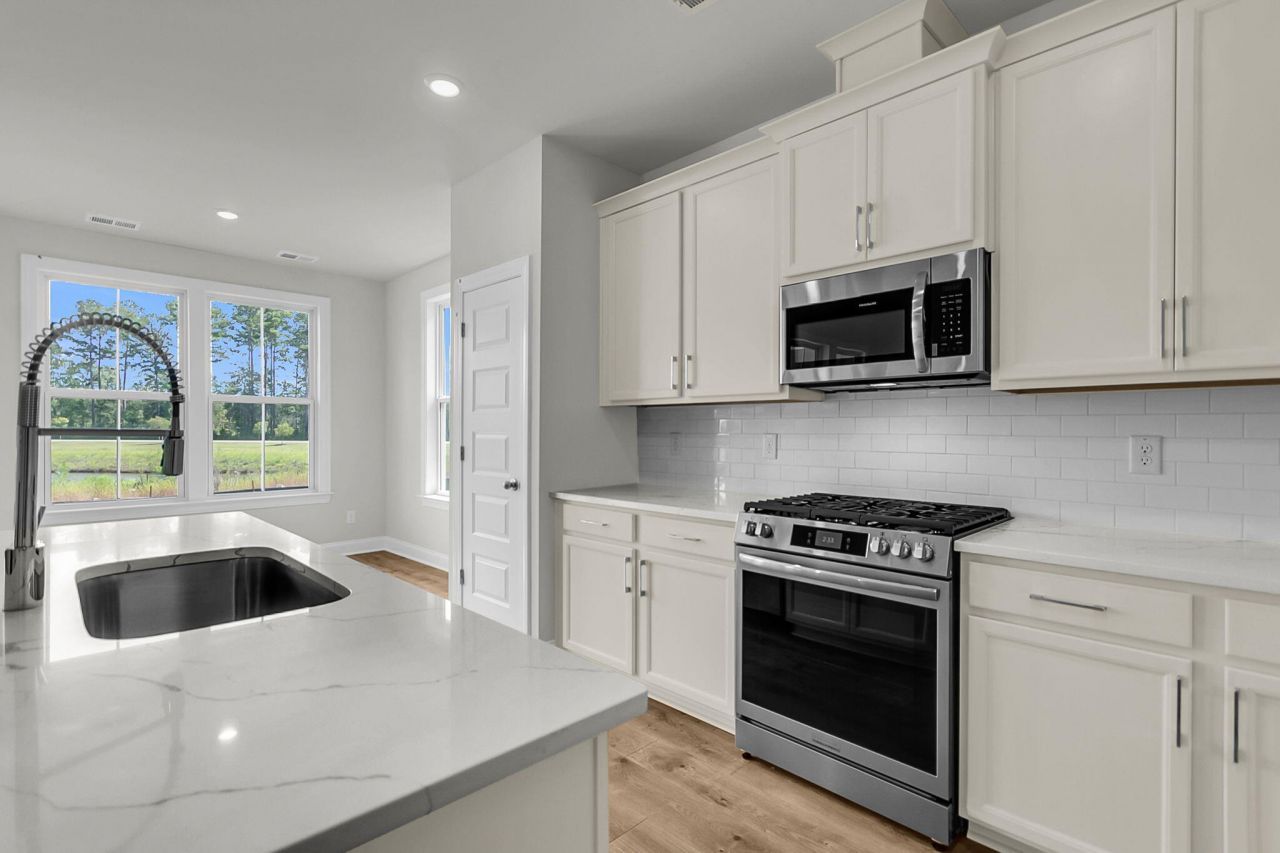 753 Maynard Lane Photo 21