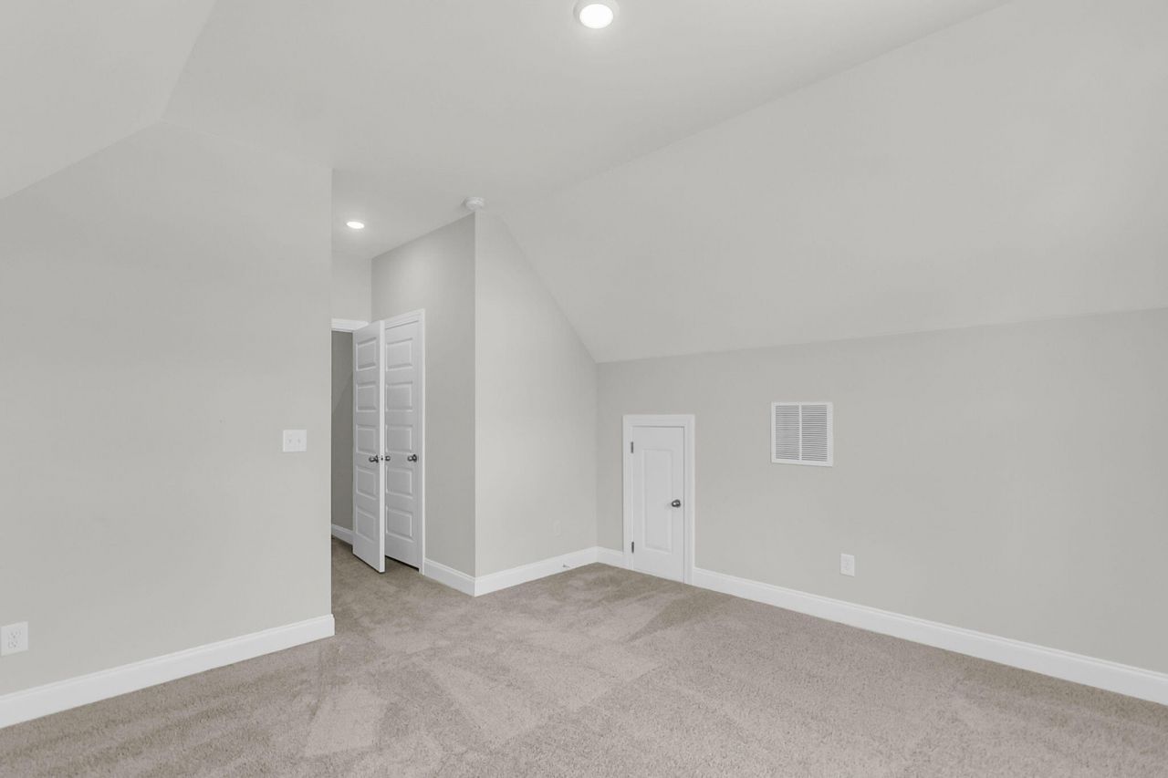 753 Maynard Lane Photo 34