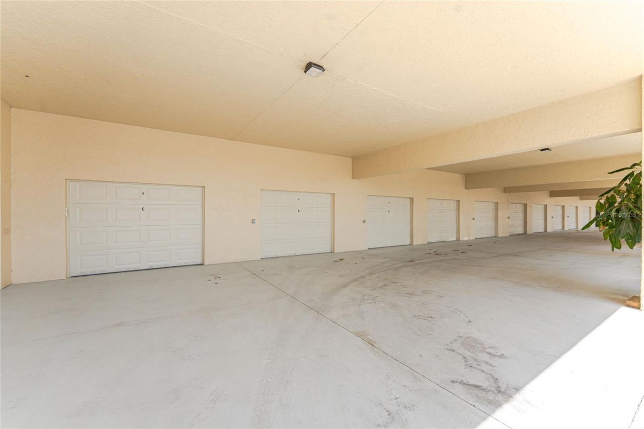 101 N Marion Ct, Unit 215, Punta Gorda, FL 33950 Photo