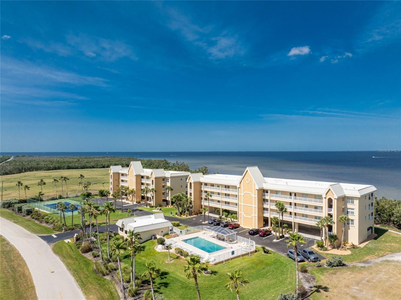 101 N Marion Ct, Unit 215, Punta Gorda, FL 33950 Photo