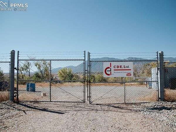 2775 Delta Drive, Colorado Springs, CO 80910