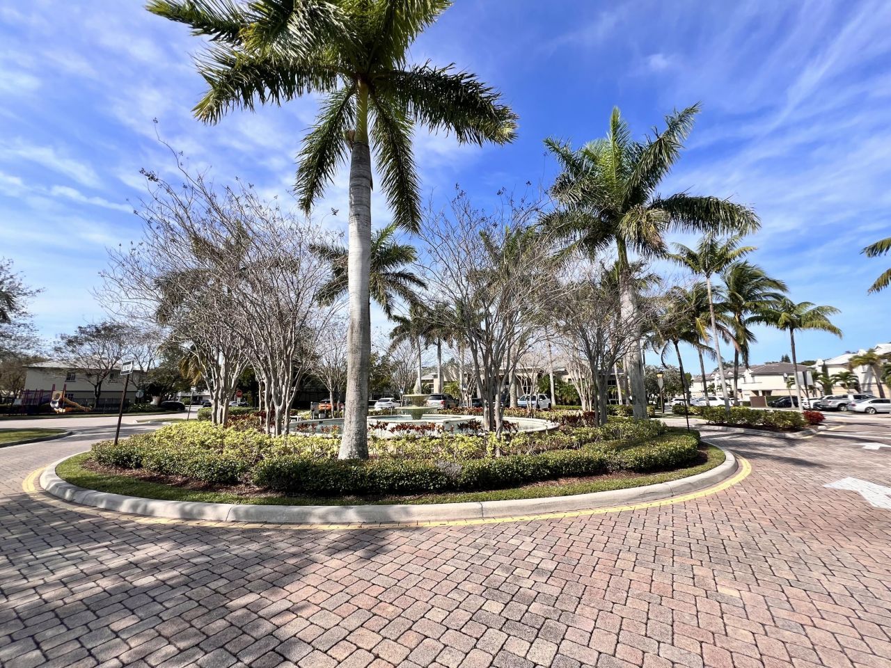 2010 Freeport Lane, Unit 4104, Riviera Beach, FL 33404 Photo