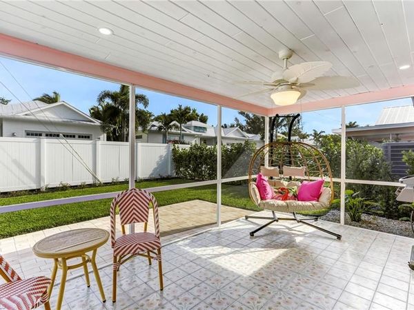 1793 Smugglers CV, Unit B, NAPLES, FL 34112