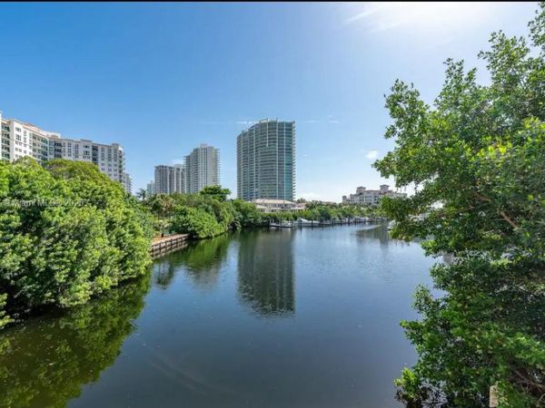 19999 E Country Club Dr, Unit 1202, Aventura, FL 33180