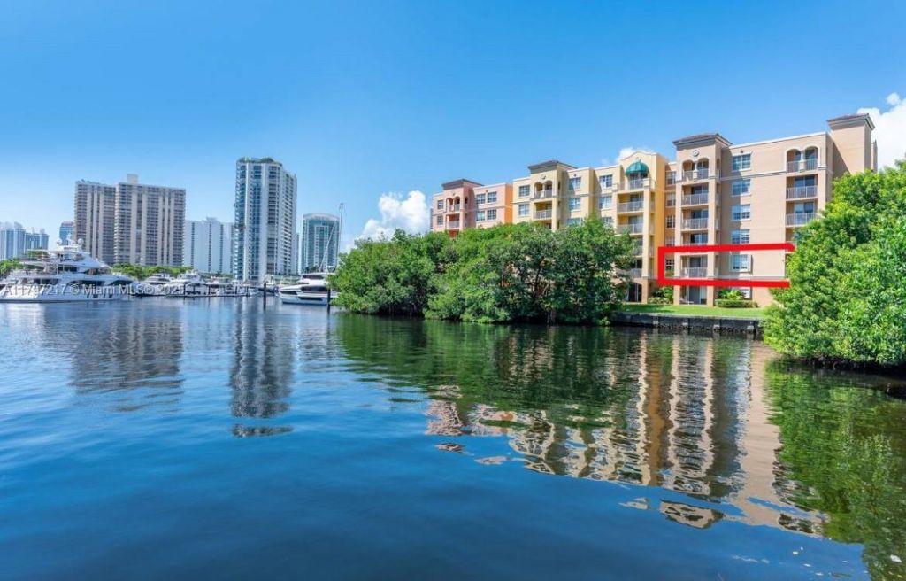 19999 E Country Club Dr, Unit 1202, Aventura, FL 33180 Photo