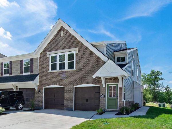 305 Parkview Lane, Unit 90305, Miami Twp, OH 45150