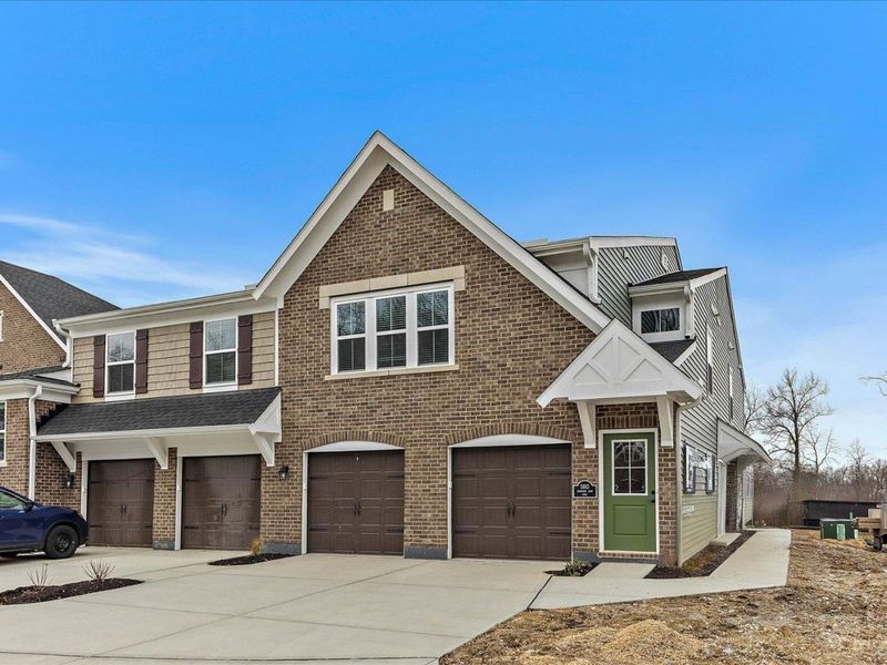 305 Parkview Lane, Unit 90305, Miami Twp, OH 45150 Photo 1
