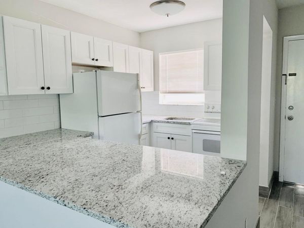 1113 Lake Terrace, Boynton Beach, FL 33426