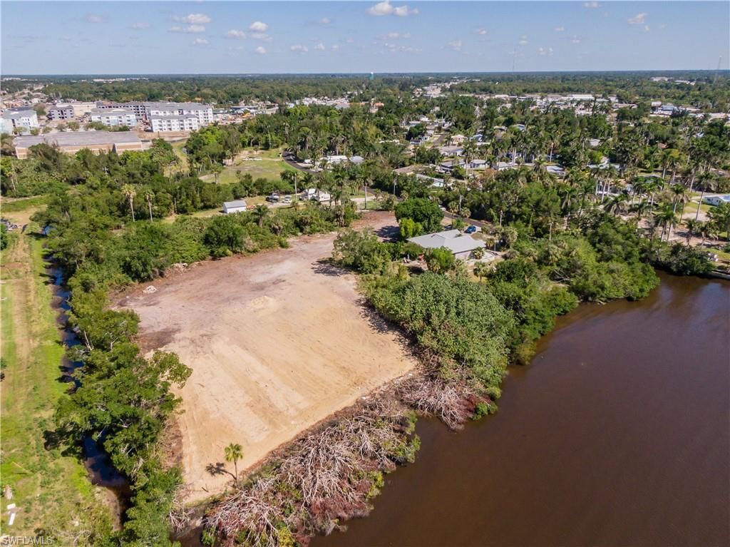 1059 River Rd, North Fort Myers, FL 33903 Photo