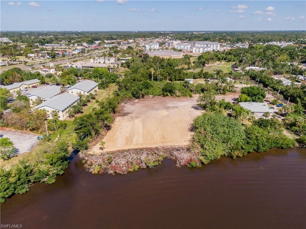 1059 River Rd, North Fort Myers, FL 33903 Photo