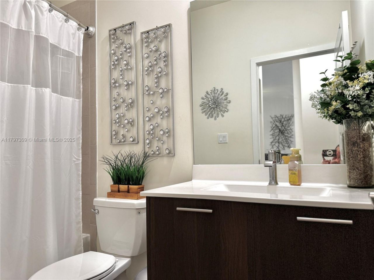 8175 NW 104th Ave, Unit 21, Doral, FL 33178 Photo