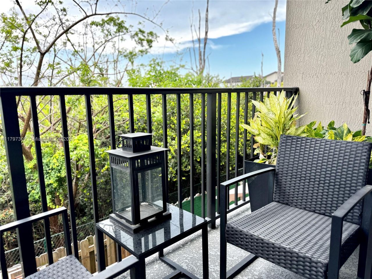 8175 NW 104th Ave, Unit 21, Doral, FL 33178 Photo