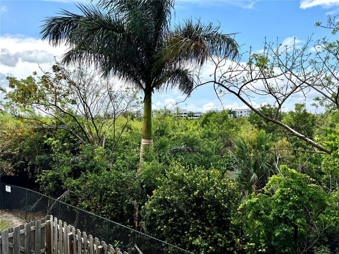 8175 NW 104th Ave, Unit 21, Doral, FL 33178 Photo