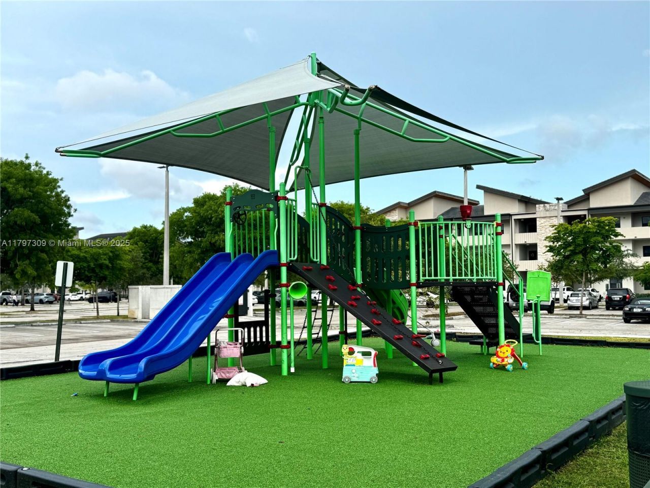 8175 NW 104th Ave, Unit 21, Doral, FL 33178 Photo