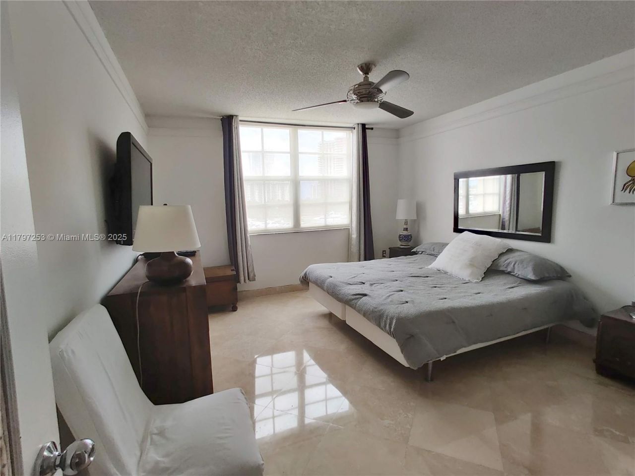 19877 E Country Club Dr, Unit 3606, Aventura, FL 33180 Photo