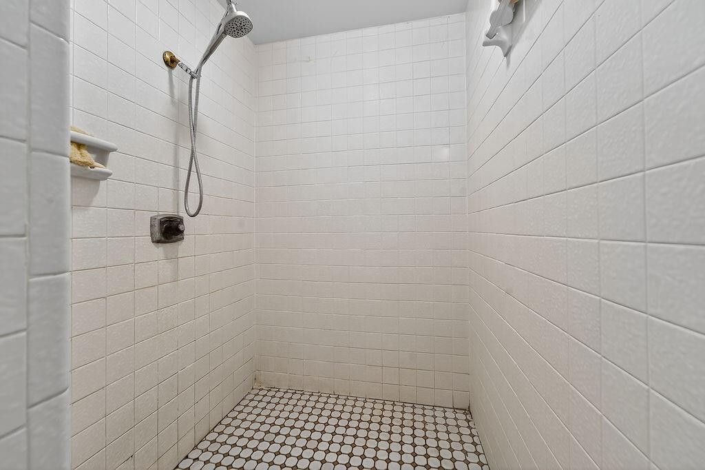 5240 20th Street, Vero Beach, FL 32966 Photo