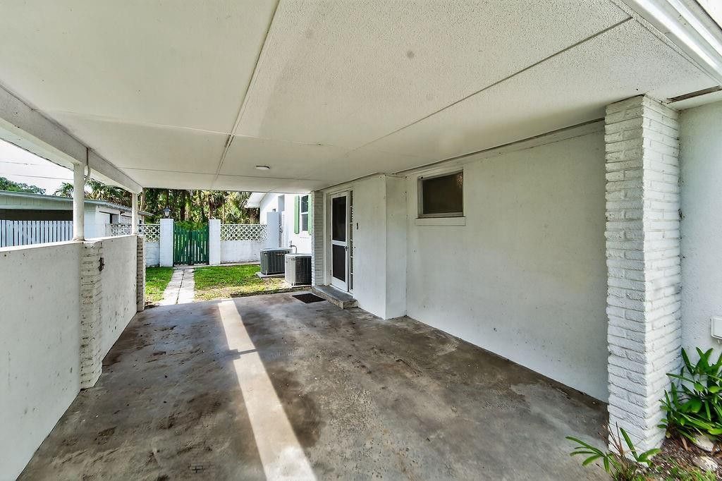 5240 20th Street, Vero Beach, FL 32966 Photo
