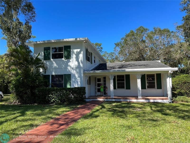 5240 20th Street, Vero Beach, FL 32966 Photo