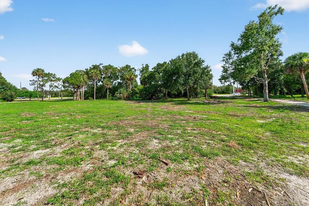 5240 20th Street, Vero Beach, FL 32966 Photo