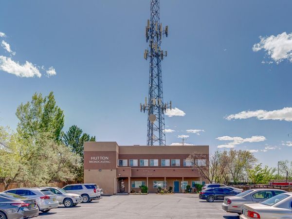 2502 CAMINO ENTRADA, Santa Fe, NM 87507