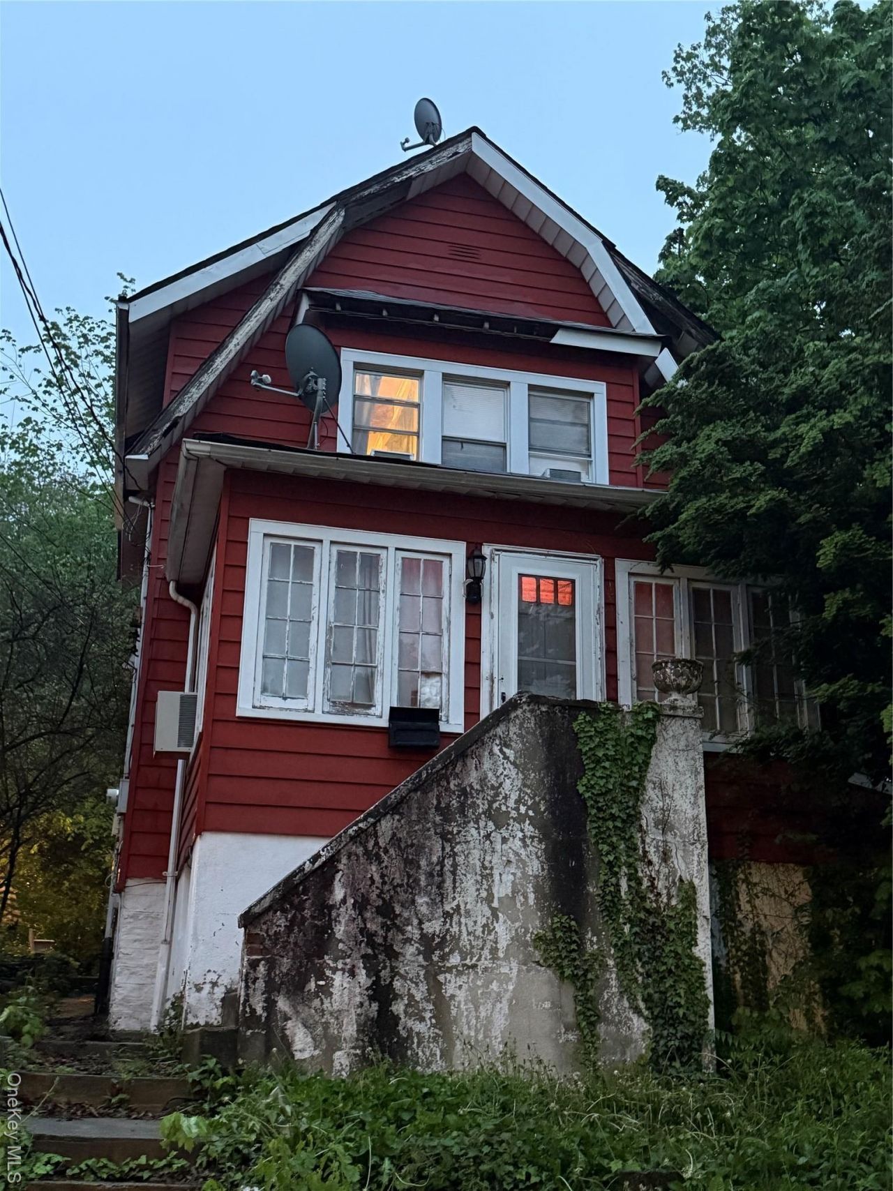 724 S 4th Avenue, Mount Vernon, NY 10550 Main Photo