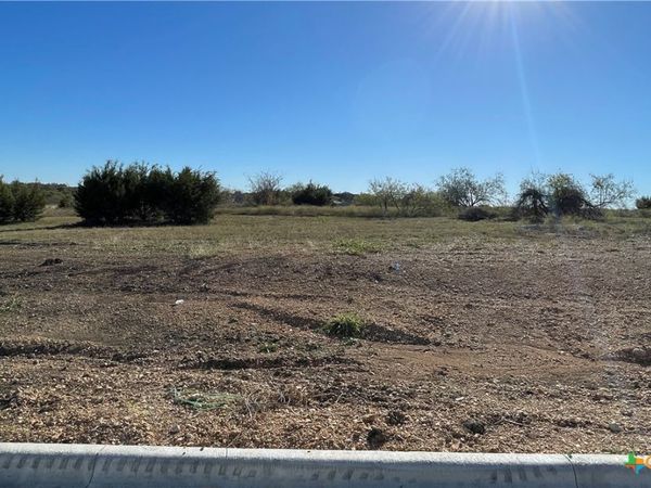1626 Hunt Drive, Salado, TX 76571