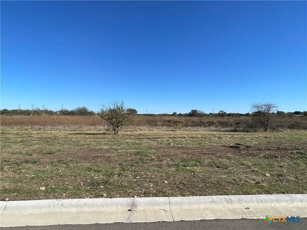 2020 Botts Drive, Salado, TX 76571