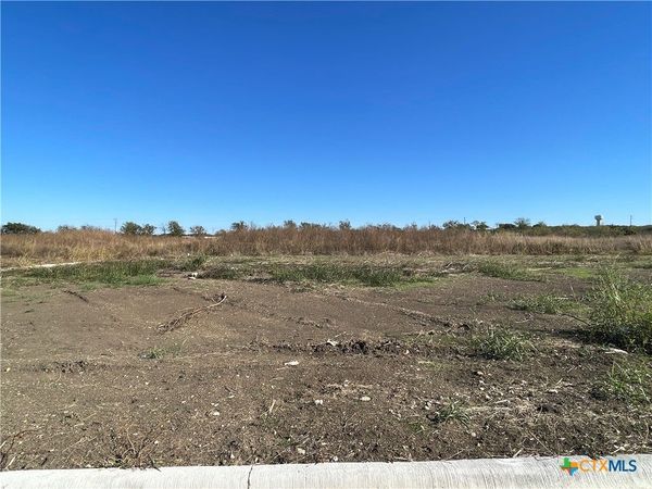 2056 Botts Drive, Salado, TX 76571