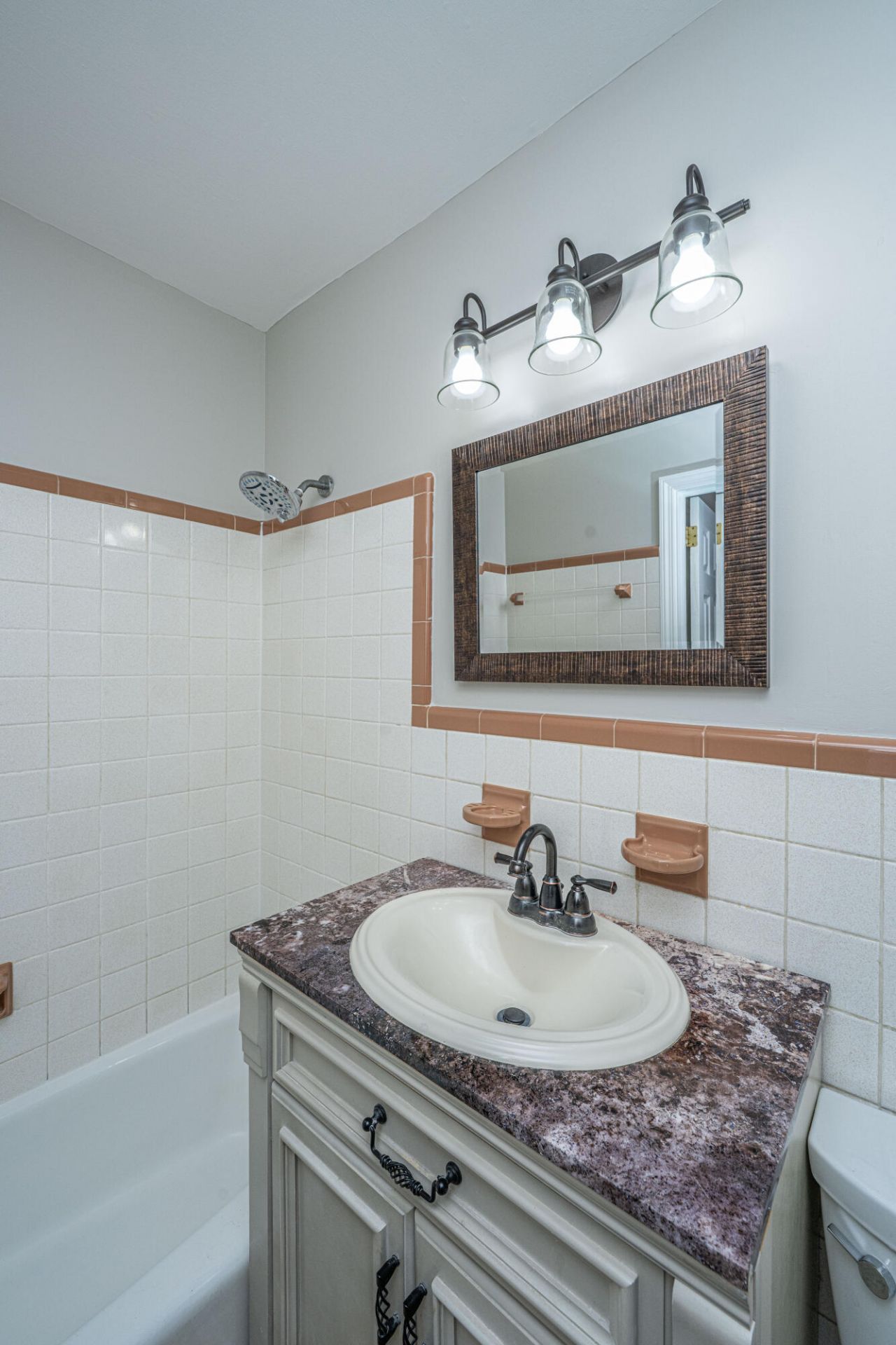 5823 Lakeview Drive Photo 25