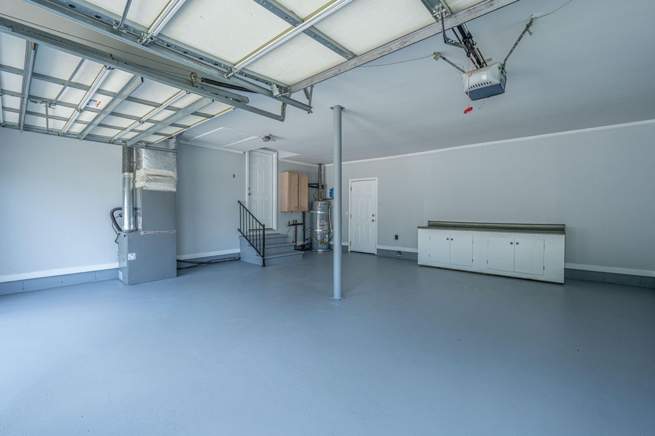 5823 Lakeview Drive Photo 31