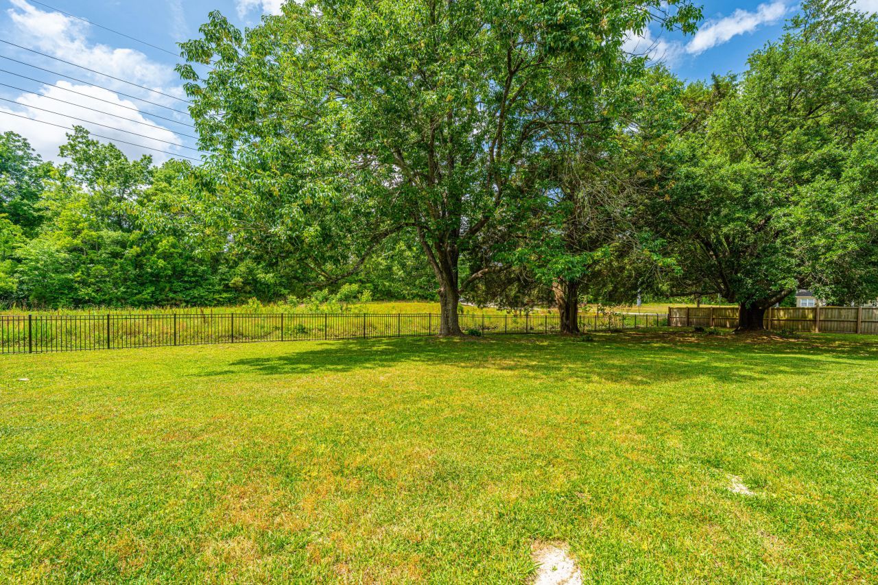 5823 Lakeview Drive Photo 39