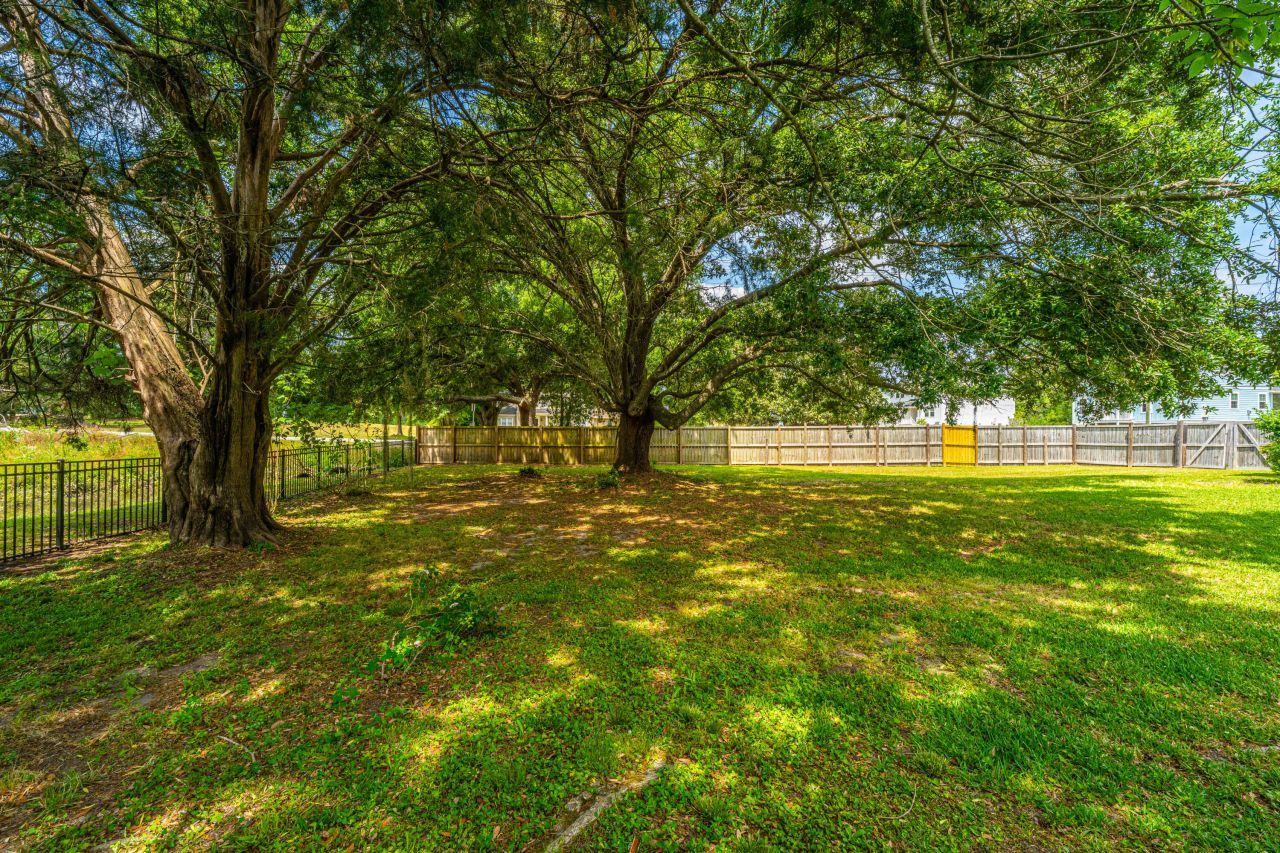 5823 Lakeview Drive Photo 40