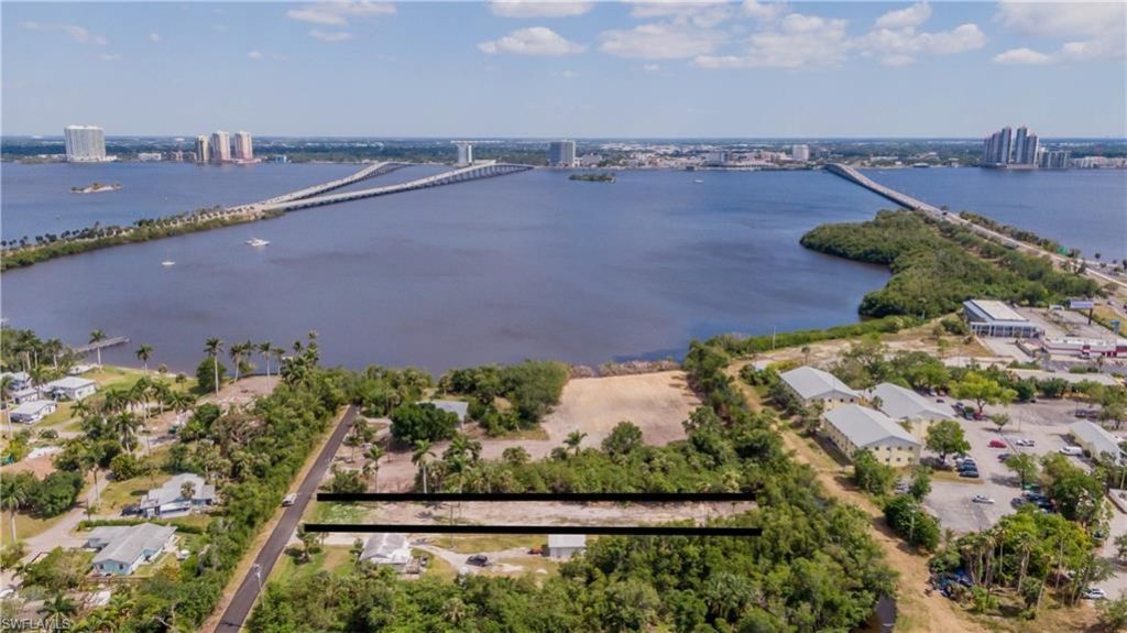 1069 River Rd, North Fort Myers, FL 33903 Photo