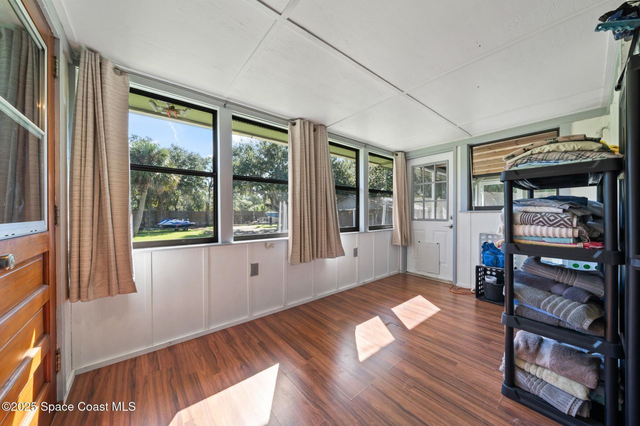 9633 Honeysuckle Drive, Sebastian, FL 32976 Photo