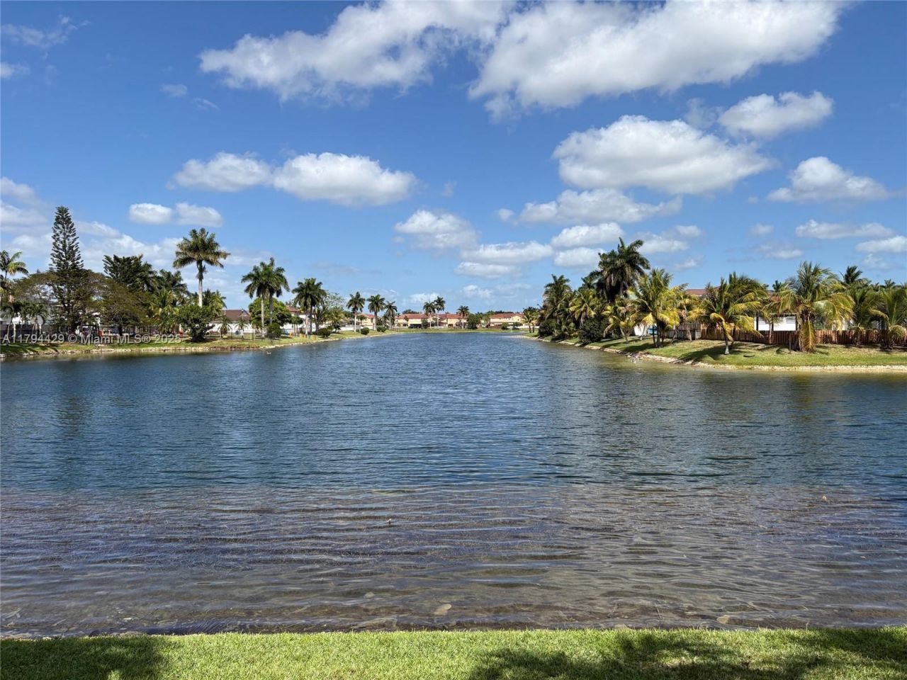 7045 SW 161 Pl, Miami, FL 33193 Photo