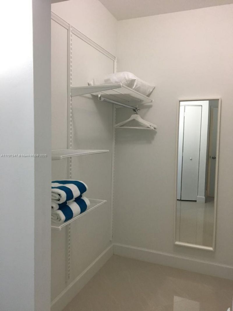 19701 E Country Club Dr, Unit 5108, Aventura, FL 33180 Photo