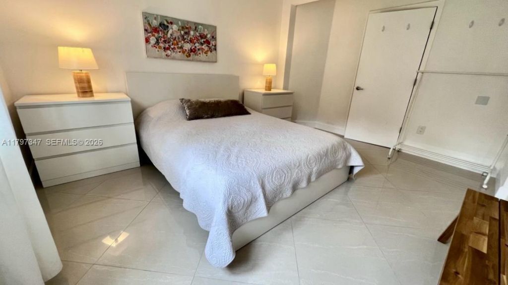 19701 E Country Club Dr, Unit 5108, Aventura, FL 33180 Photo