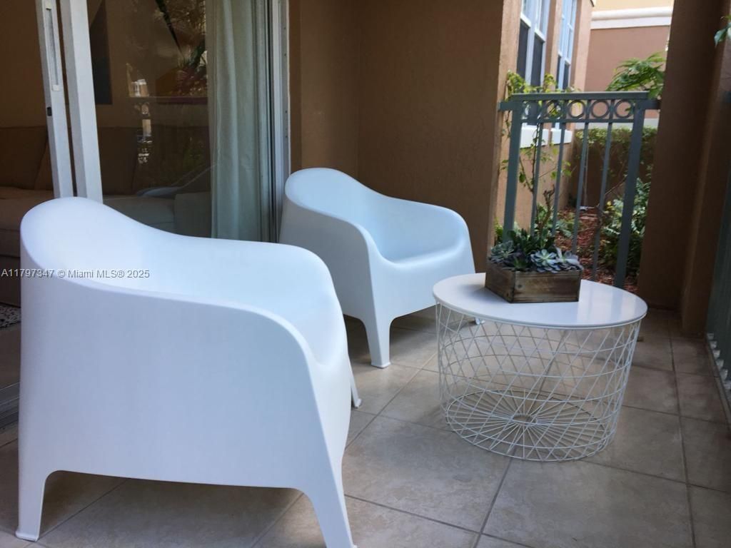 19701 E Country Club Dr, Unit 5108, Aventura, FL 33180 Photo