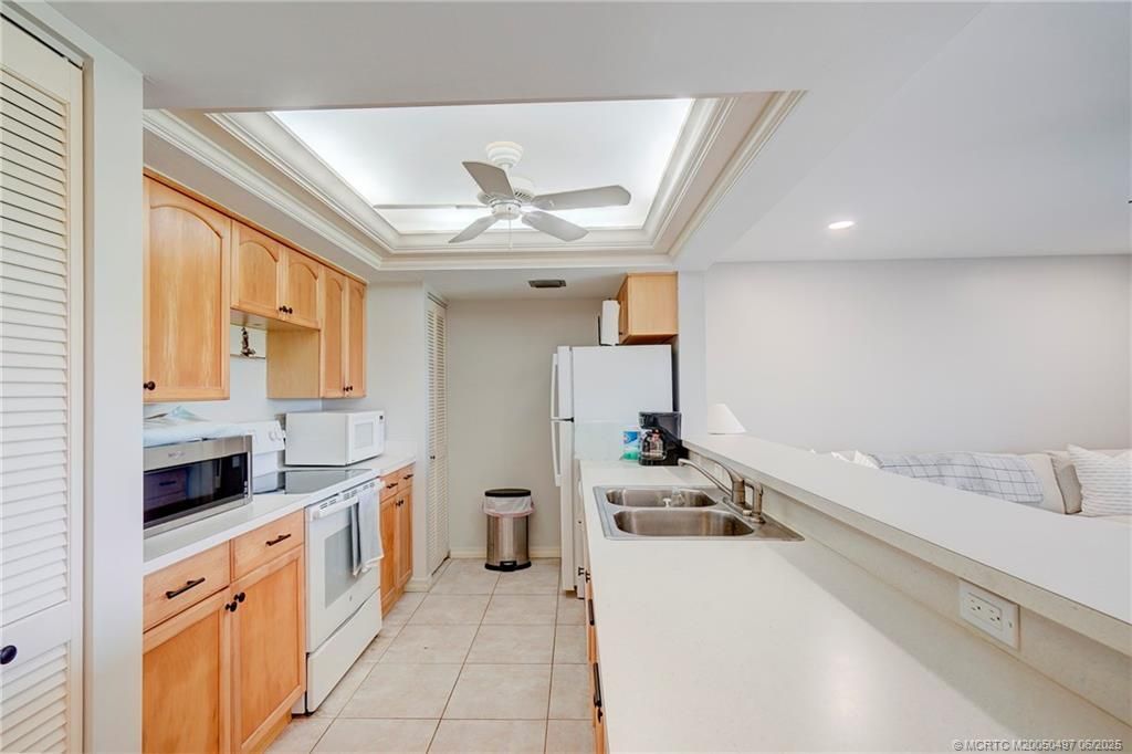 5539 NE Gulfstream Way, Stuart, FL 34996 Photo