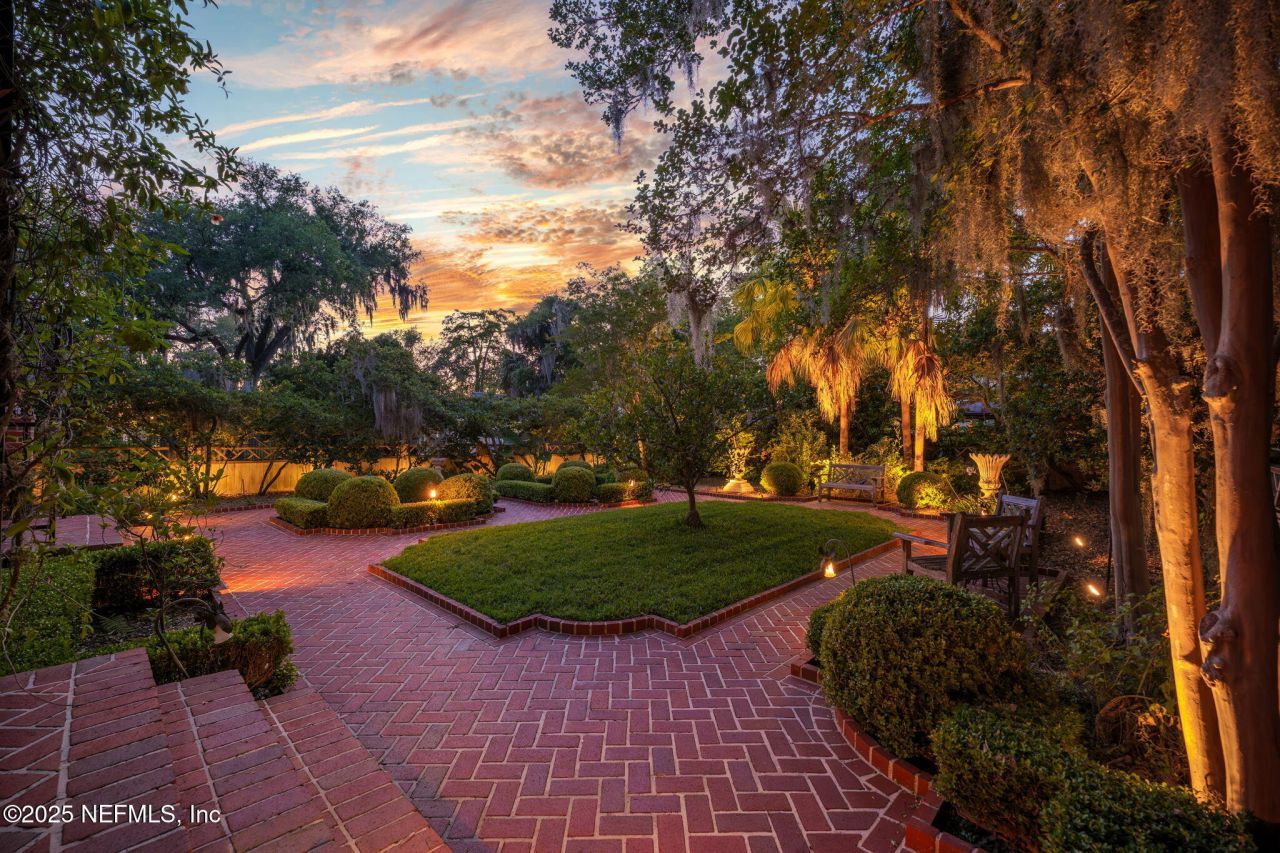 2127 River Road, Jacksonville, FL 32207 Photo