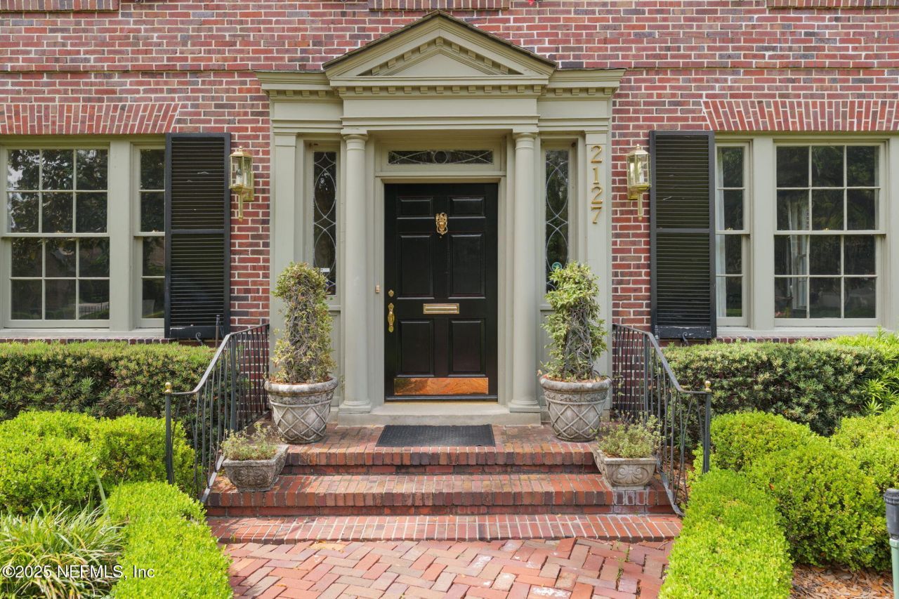 2127 River Road, Jacksonville, FL 32207 Photo