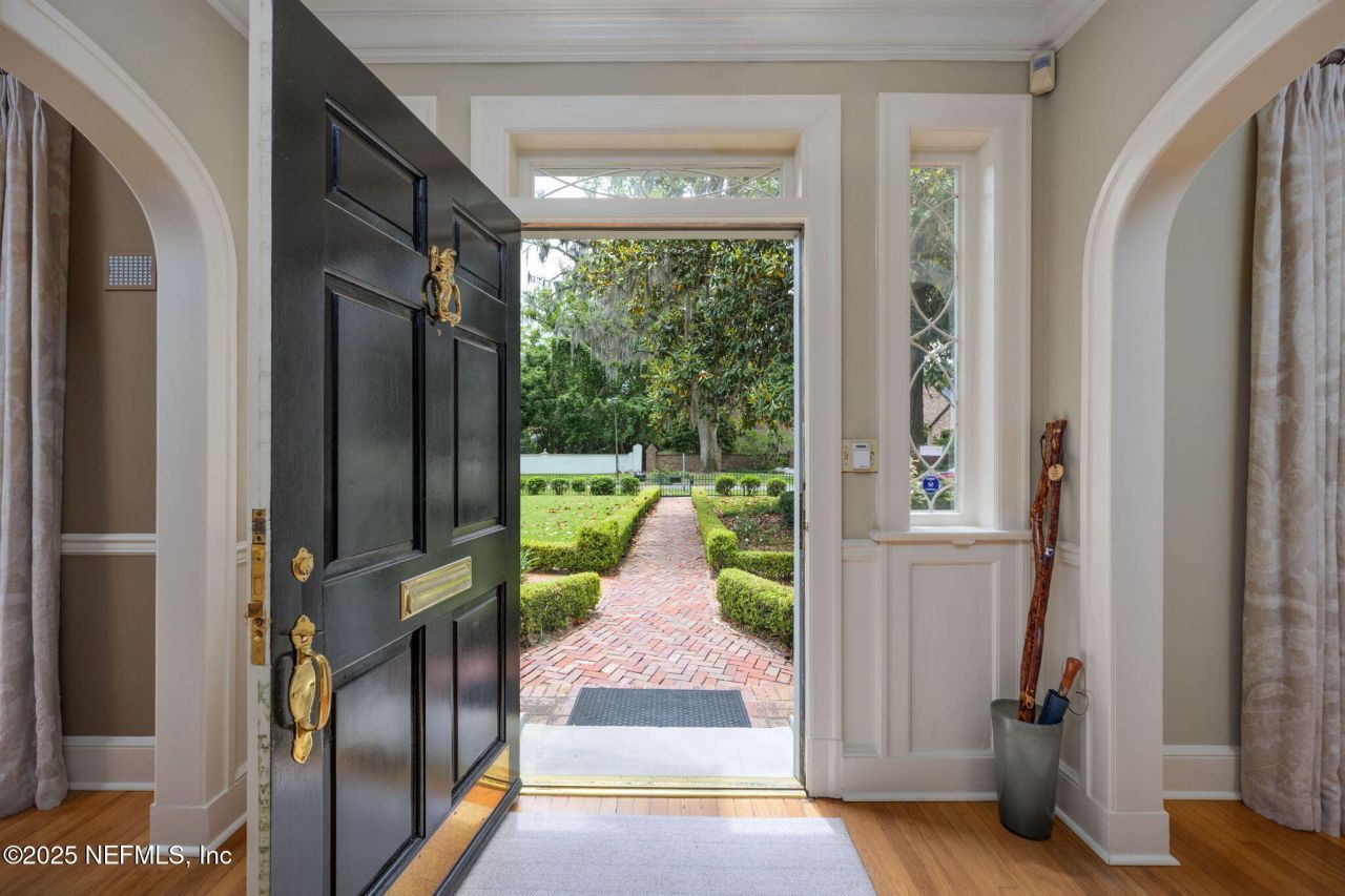 2127 River Road, Jacksonville, FL 32207 Photo