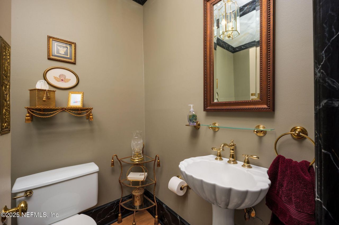 2127 River Road, Jacksonville, FL 32207 Photo